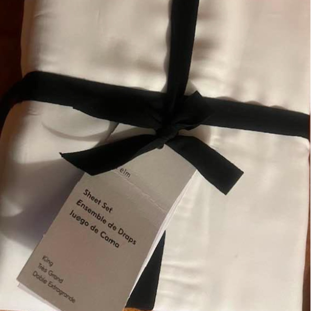 New West Elm Silky TENCEL King Sheet Set White Color
